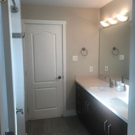 Large Suite With Separate Bathroom Richmond Zewnętrze zdjęcie
